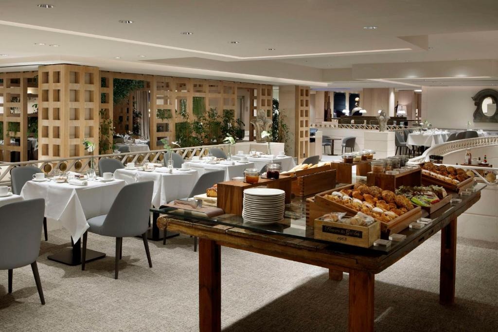 هتل حیات رجنسی مادرید